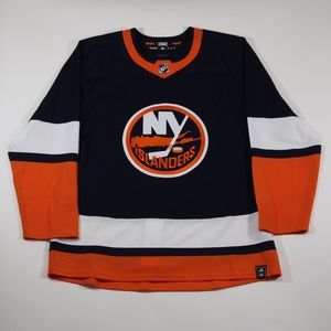 New York Islanders Reverse Retro Adidas Authentic size: 54
